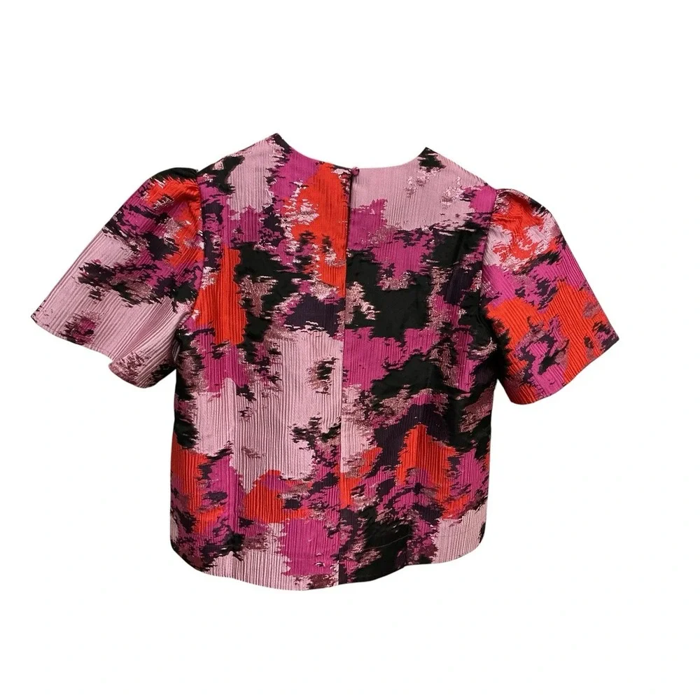 NWOT Tuckernuck Pomander Place Red Pink Jacquard‎ Lyla Blouse Med Classy Elegant